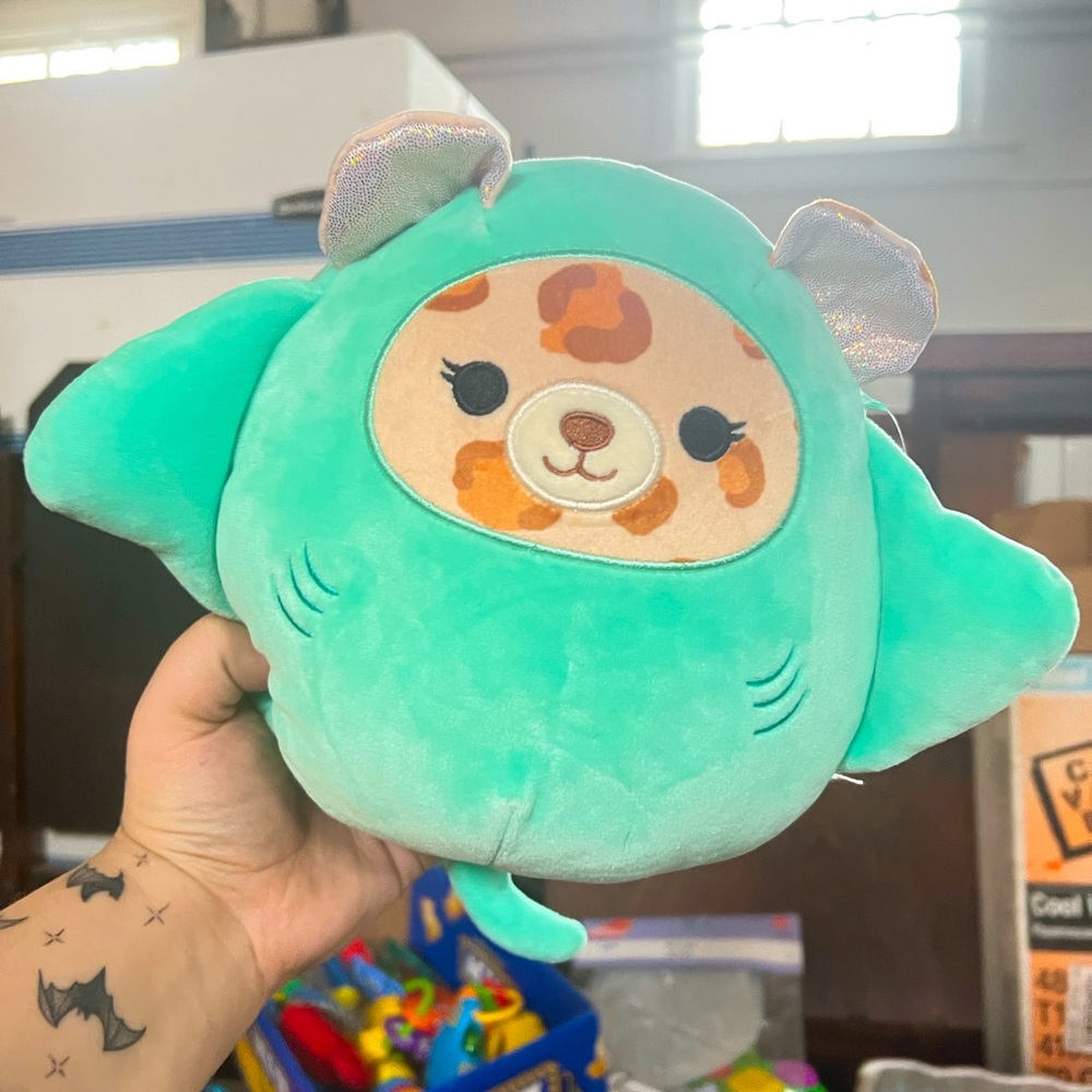 Squishmallow Aqua Plush Toy “Lexie”